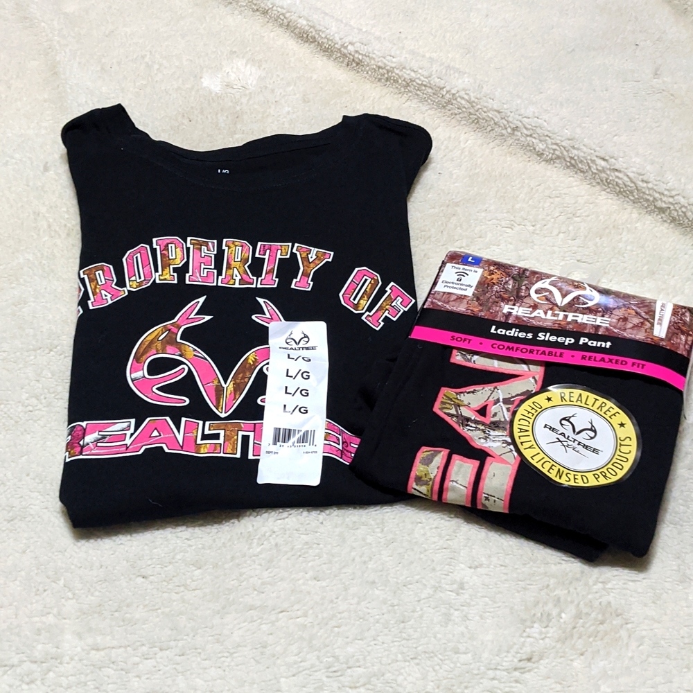 Women's realtree lounge set